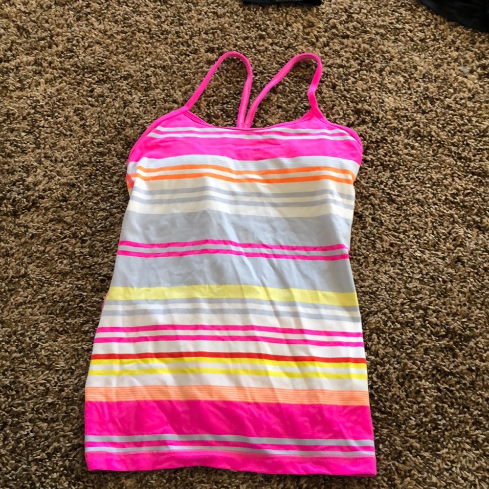 Lululemon tank